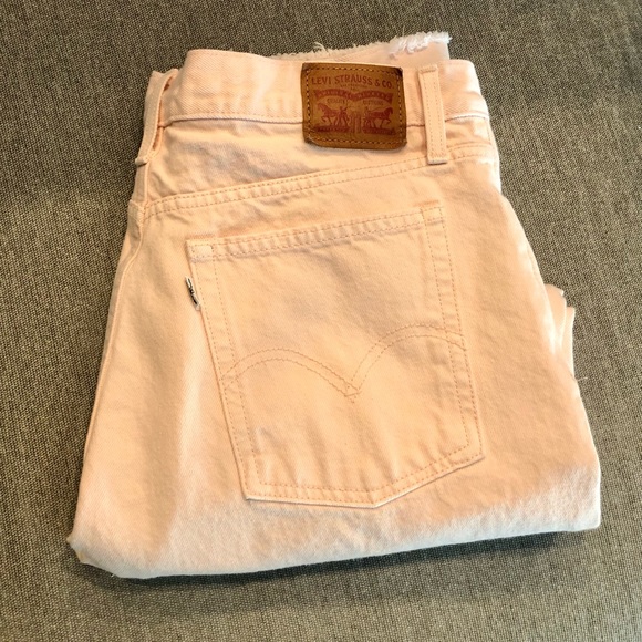 Levi’s Wedgie Icon Straight Jeans - Picture 1 of 5